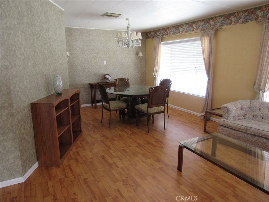 MLS #SW25265603 image #4