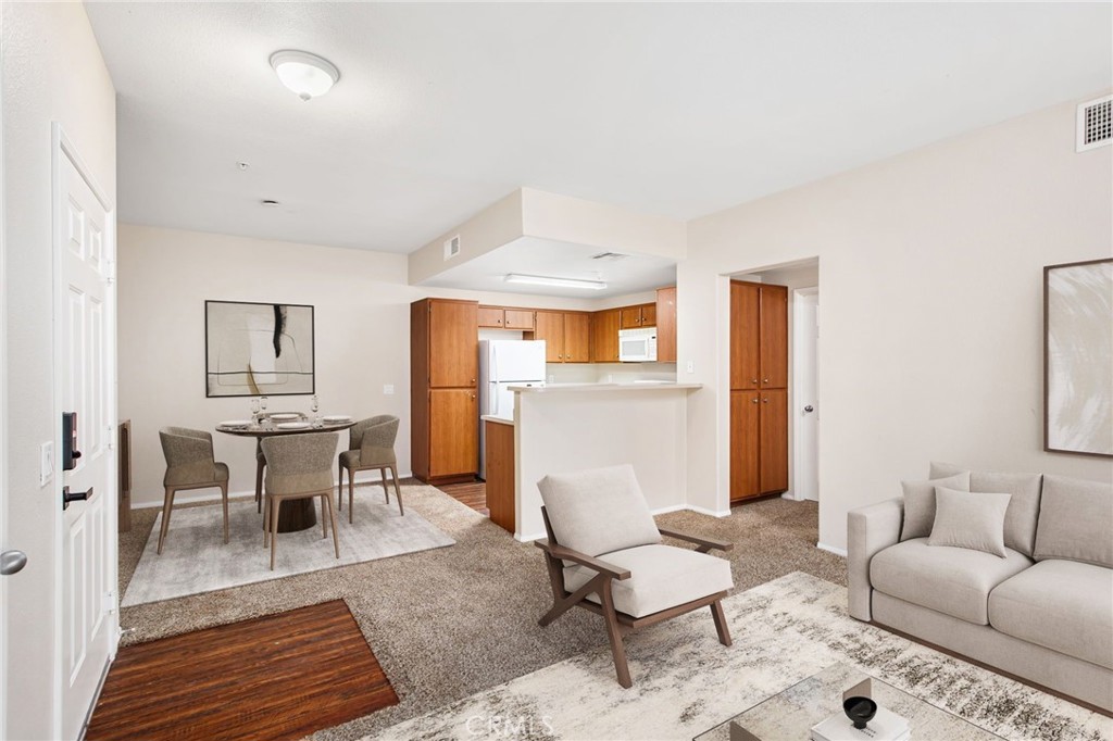 MLS #SW25265888 image #0