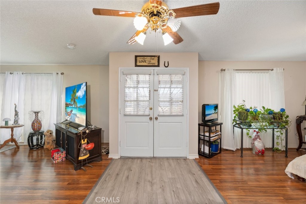 MLS #SW25265921 image #9