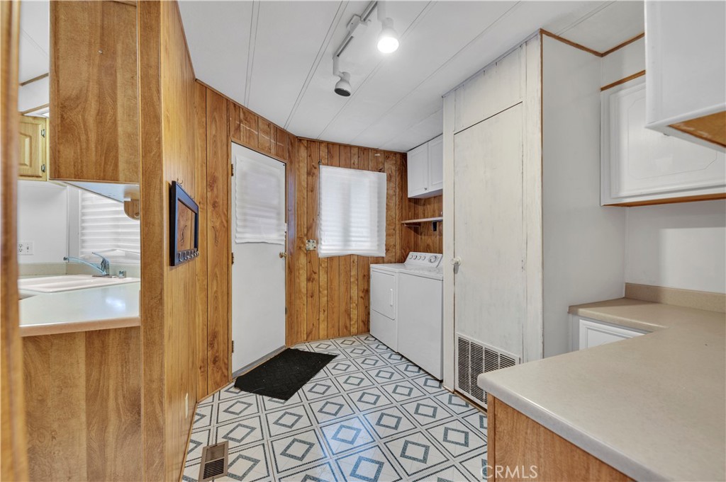 MLS #SW25266109 image #9