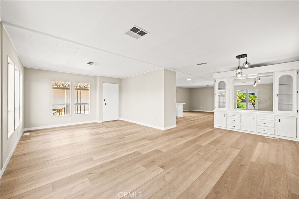 MLS #SW25266398 image #3