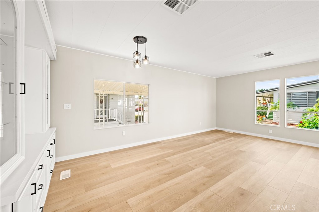 MLS #SW25266398 image #9