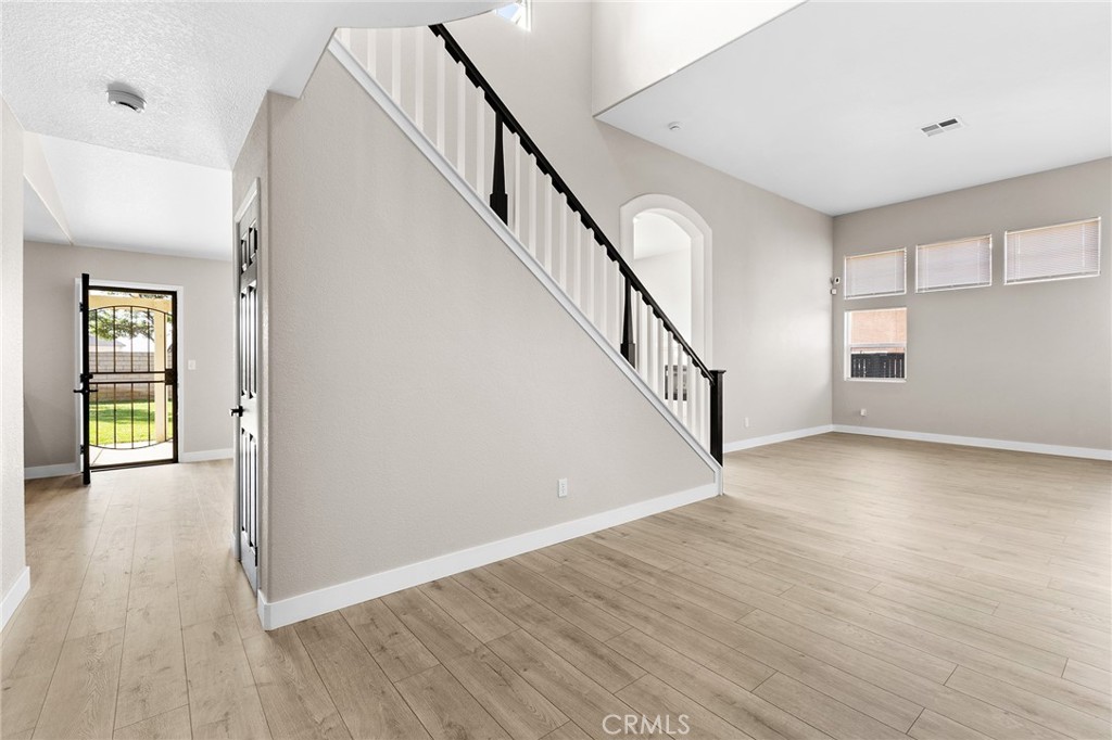 MLS #SW25266541 image #9