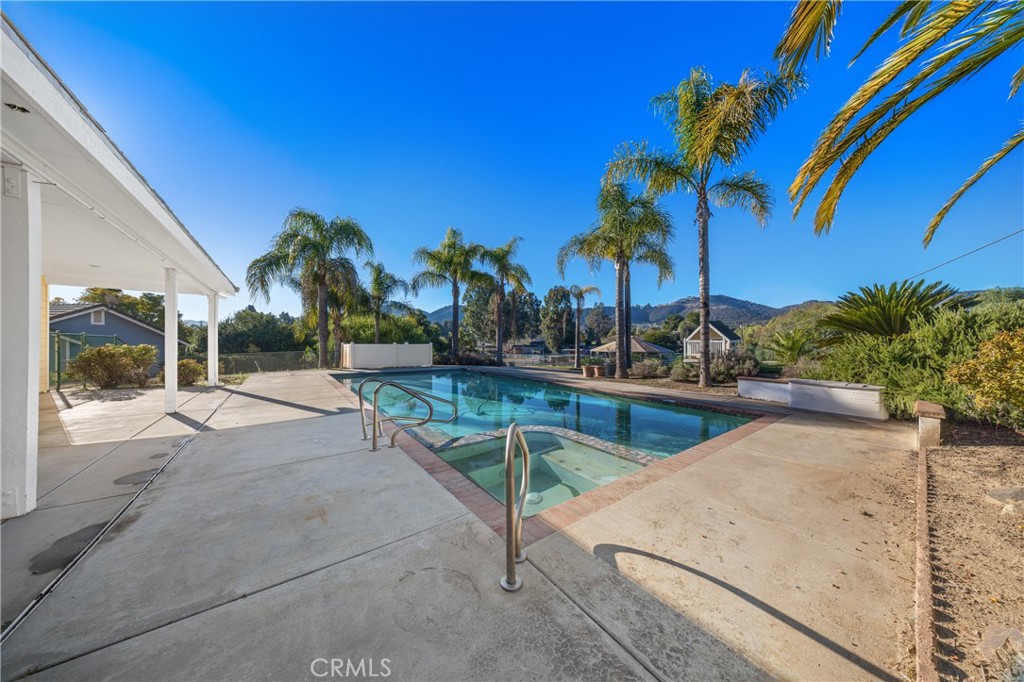 MLS #SW25267011 image #28