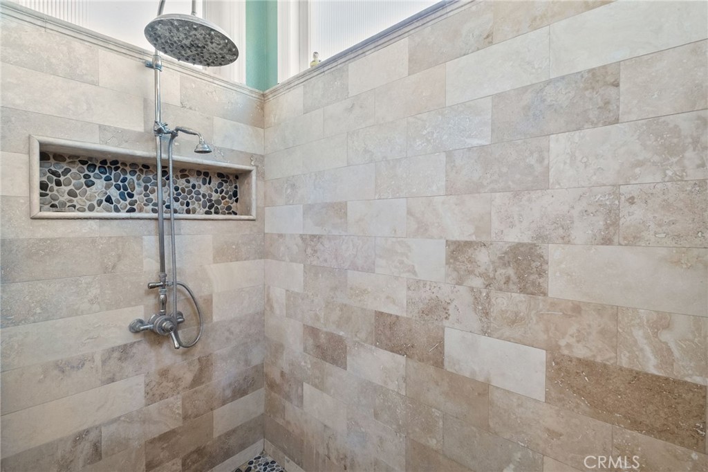 MLS #SW25267106 image #40