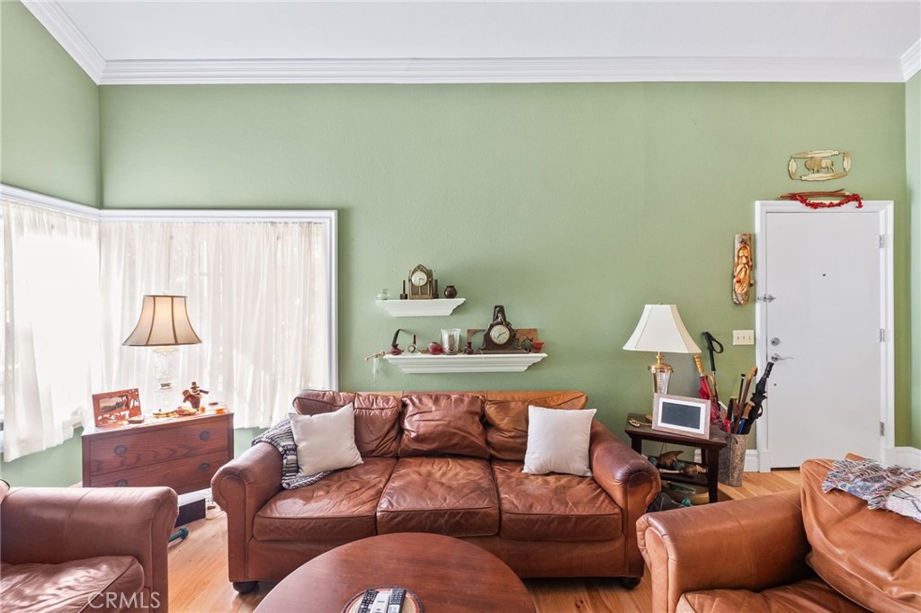 MLS #SW25267106 image #6