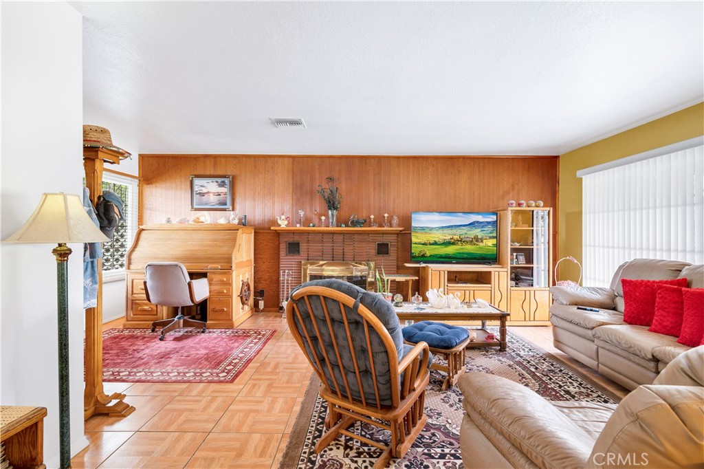 MLS #SW25267186 image #4