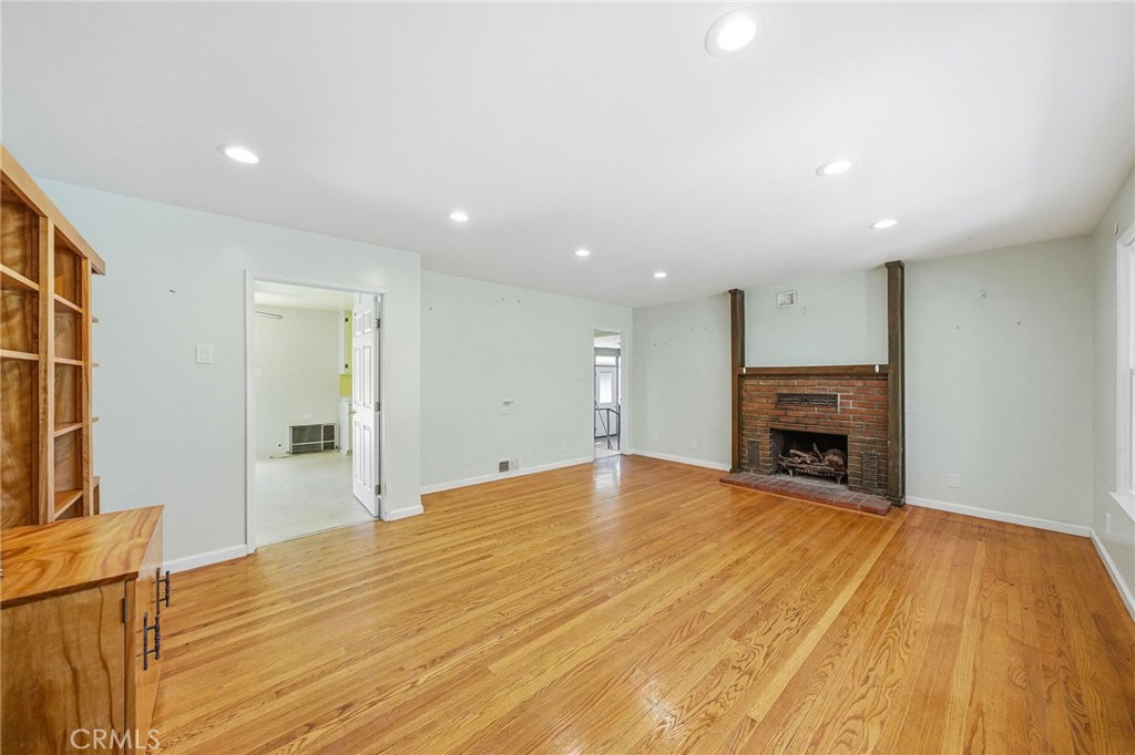 MLS #SW25267379 image #5