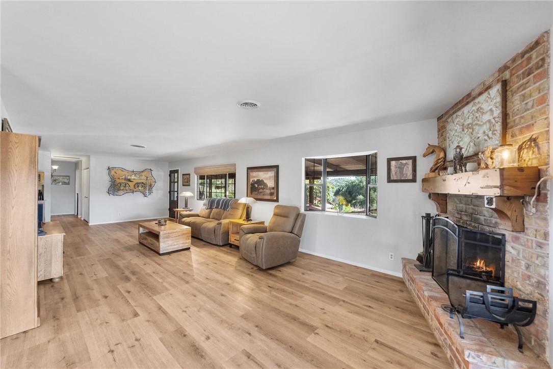 MLS #SW25267411 image #11