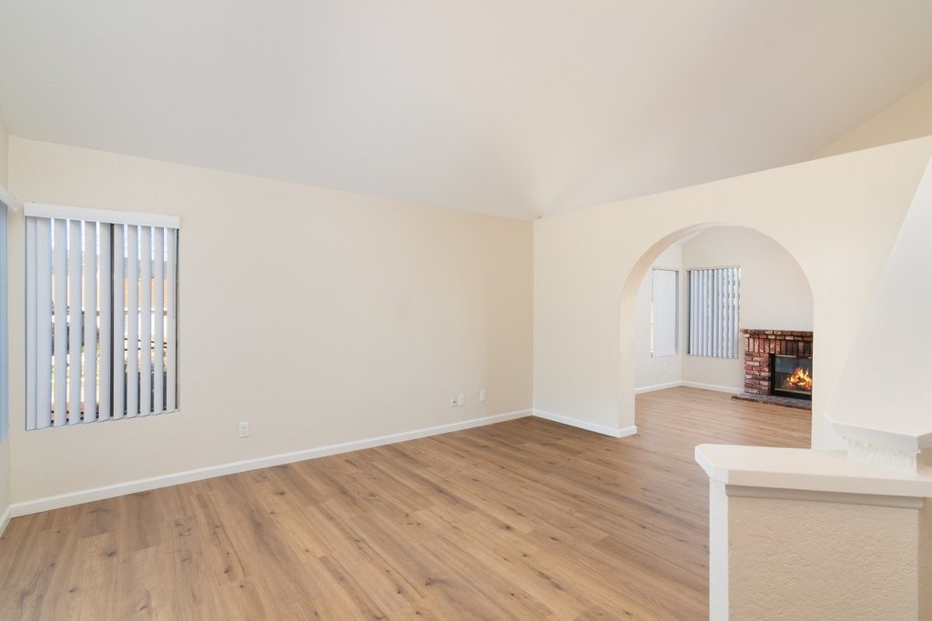 MLS #SW25267509 image #4