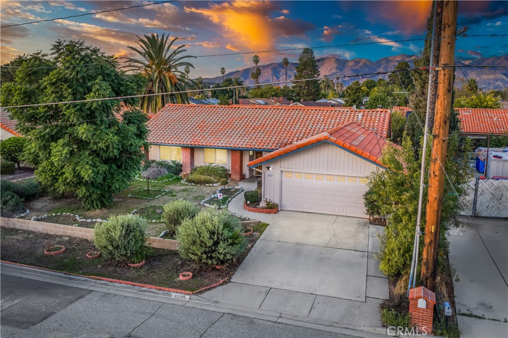 MLS #SW25267614 image #1