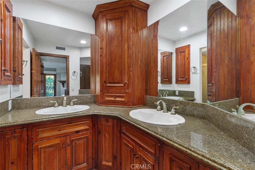 MLS #SW25267701 image #24