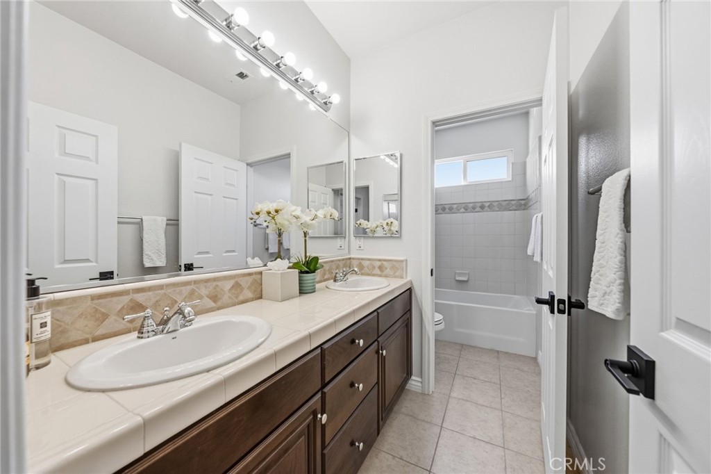 MLS #SW25268589 image #36