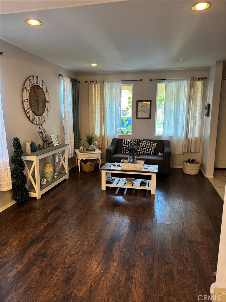 MLS #SW25269402 image #1