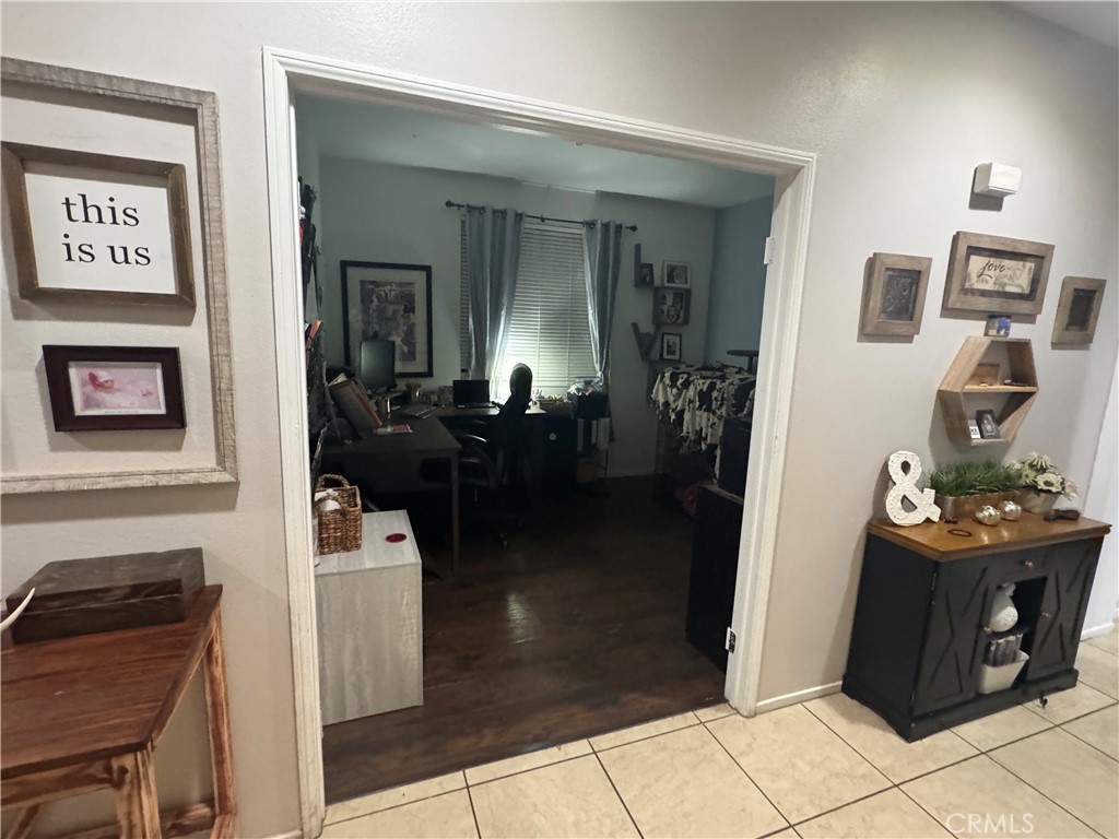 MLS #SW25269402 image #2