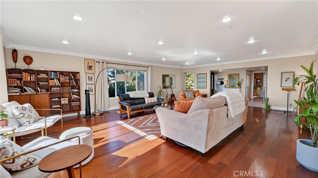 MLS #SW25270227 image #10