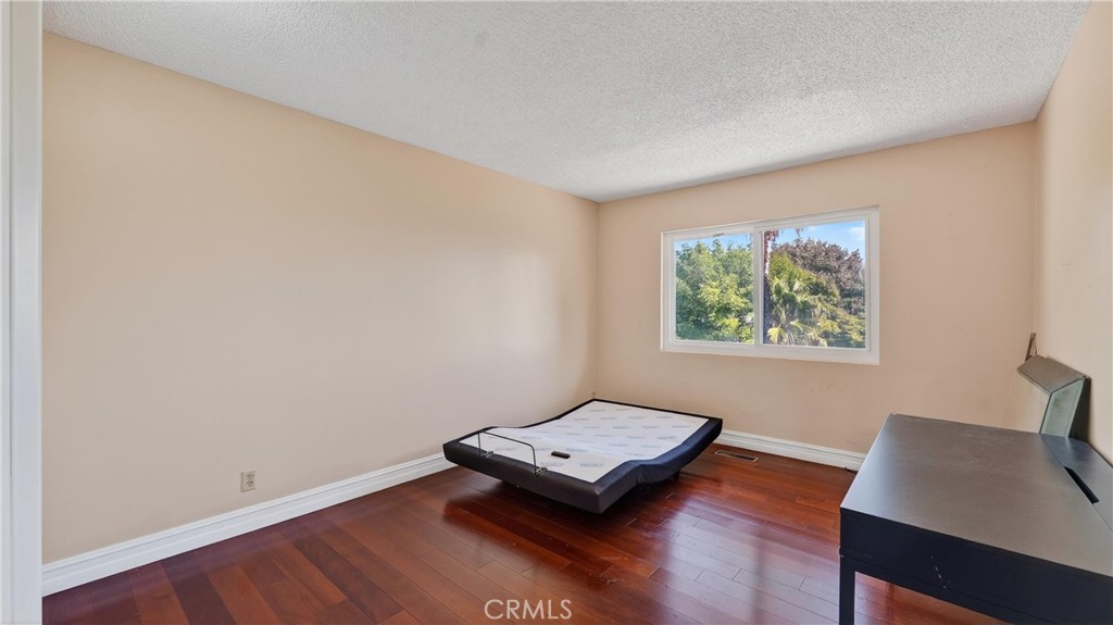 MLS #SW25270227 image #33