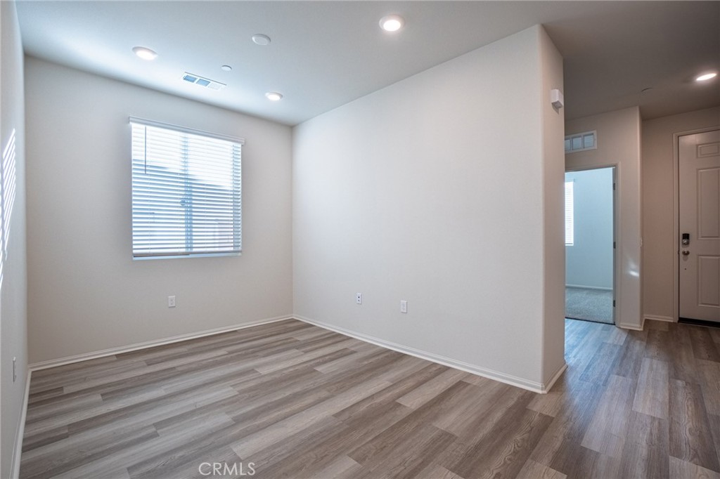 MLS #SW25270459 image #13