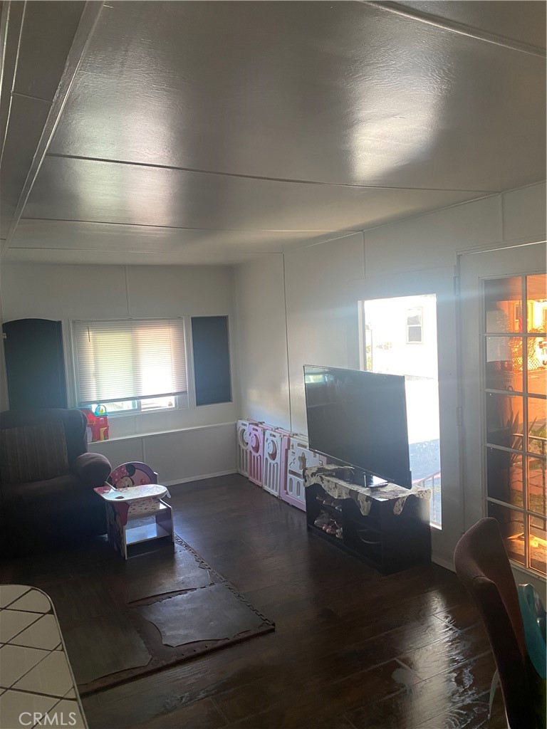 MLS #SW25270945 image #10