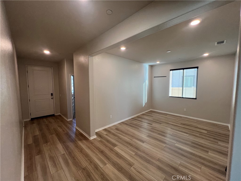 MLS #SW25271058 image #5