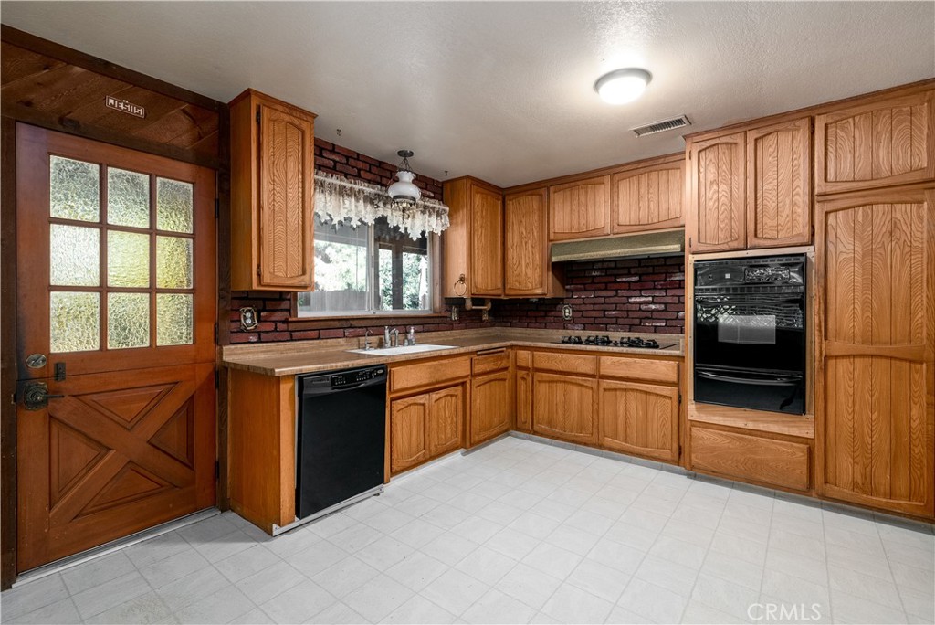 MLS #SW25271108 image #9