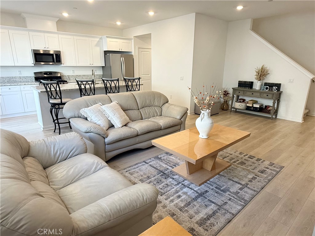 MLS #SW25271111 image #1