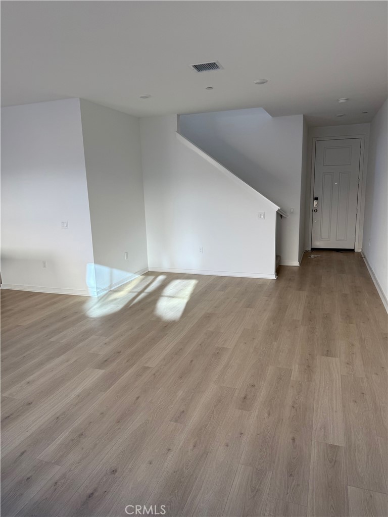 MLS #SW25271555 image #2