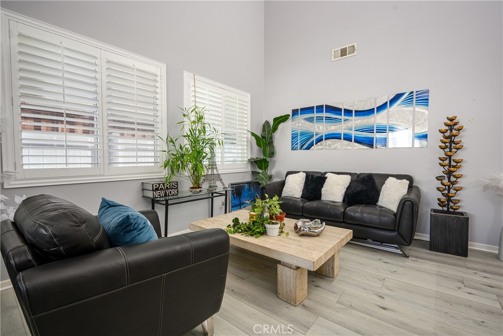 MLS #SW25272010 image #4