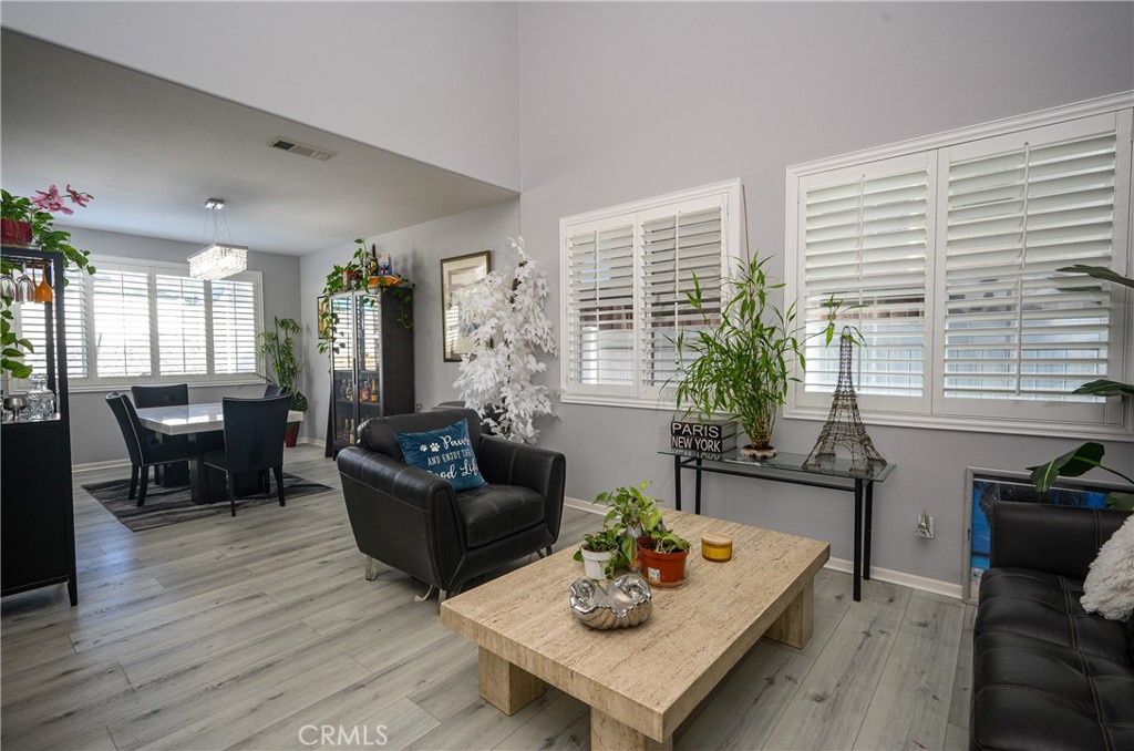 MLS #SW25272010 image #5