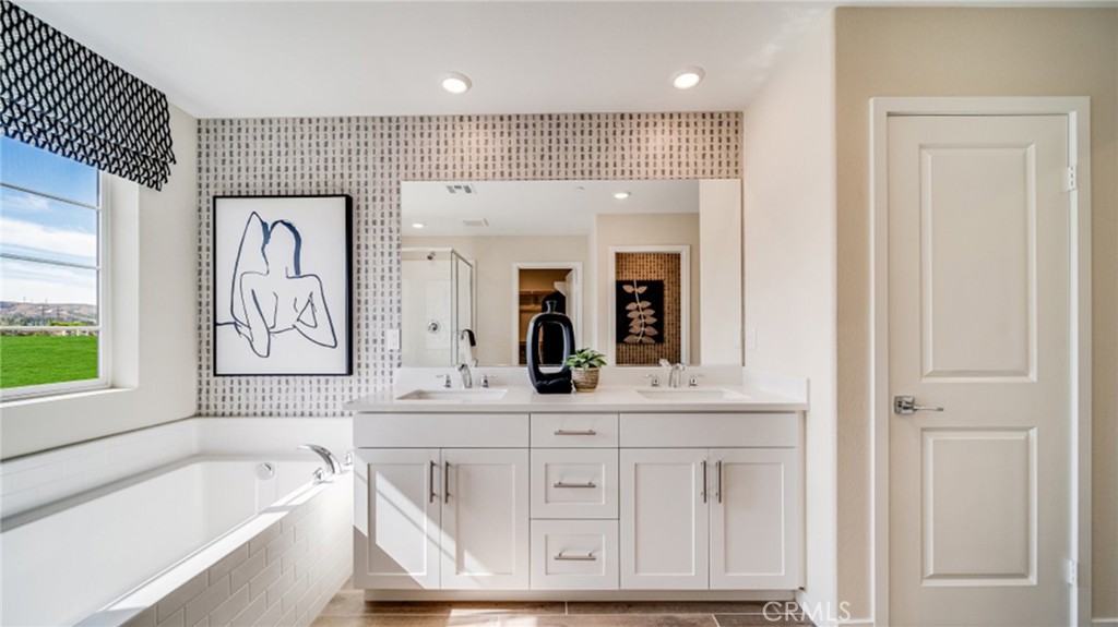 MLS #SW25272210 image #13