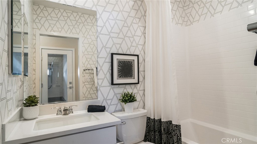 MLS #SW25272210 image #9