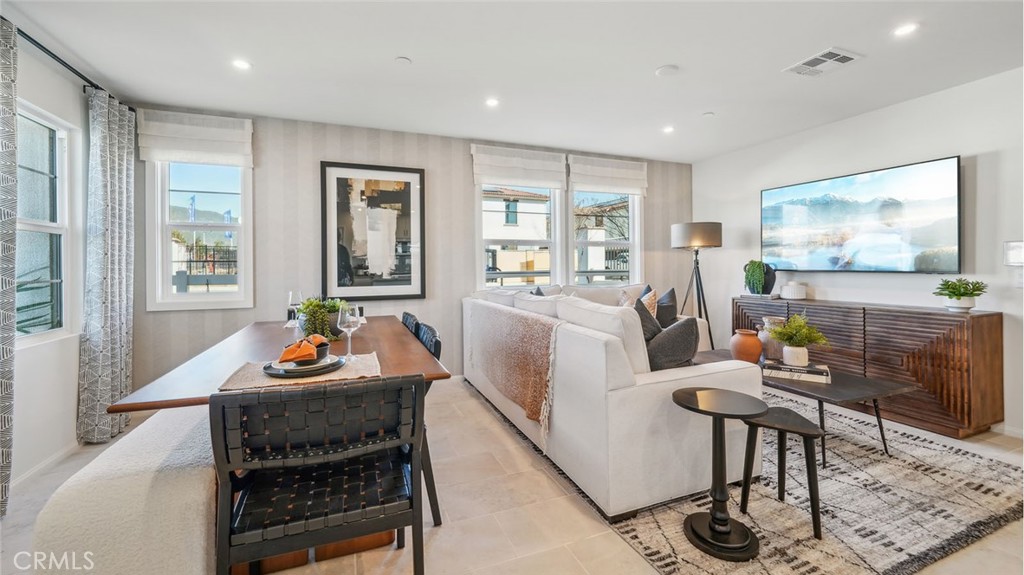 MLS #SW25273528 image #4