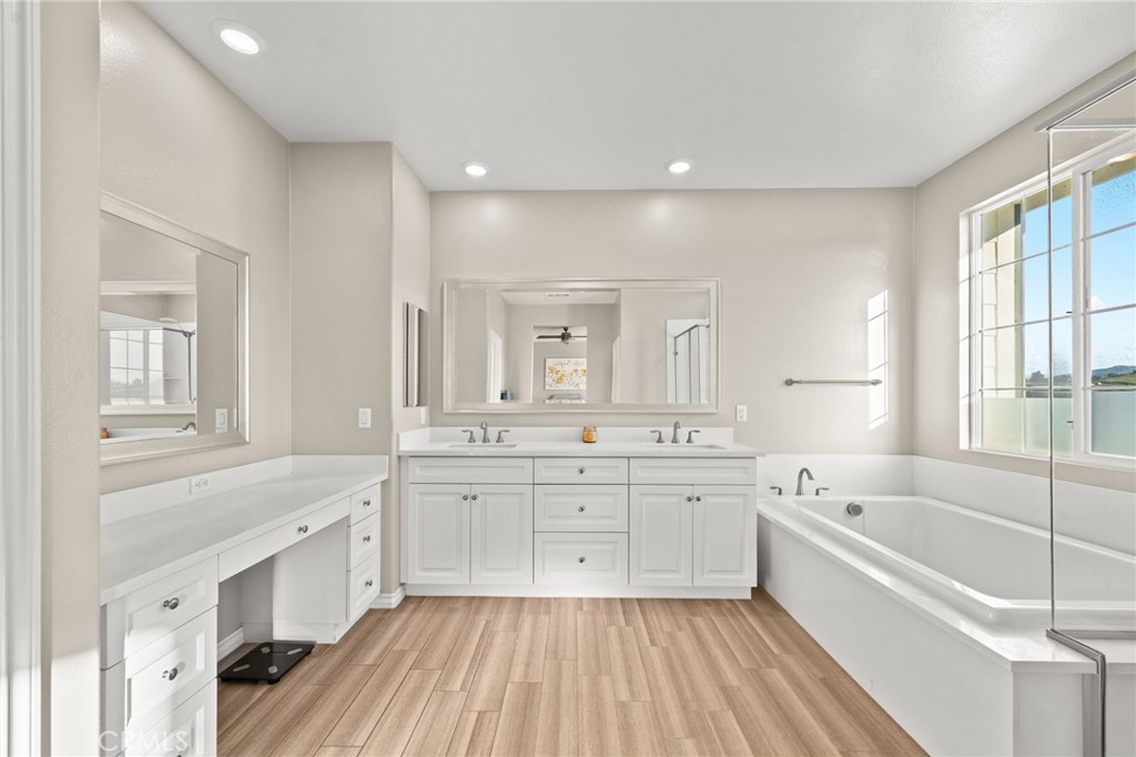 MLS #SW25273727 image #33