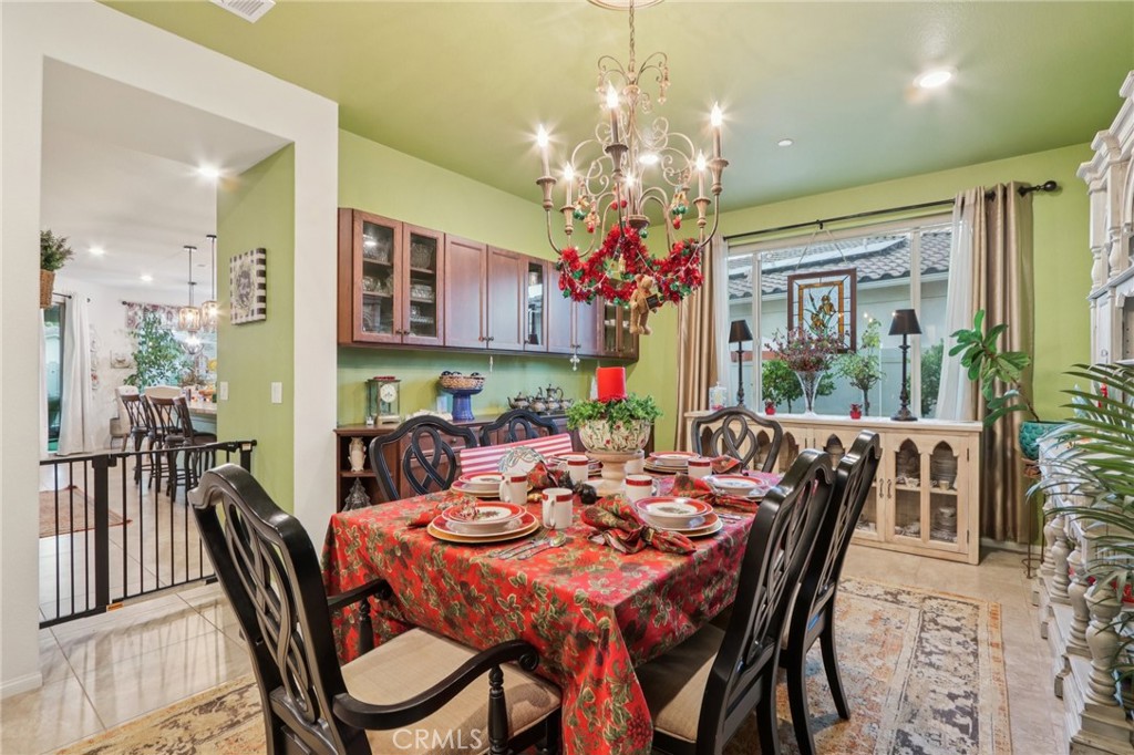 MLS #SW25274010 image #10