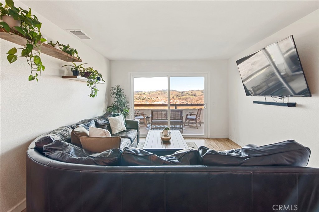 MLS #SW25274520 image #9