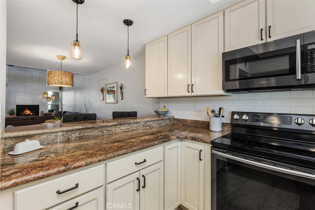 MLS #SW25274765 image #10