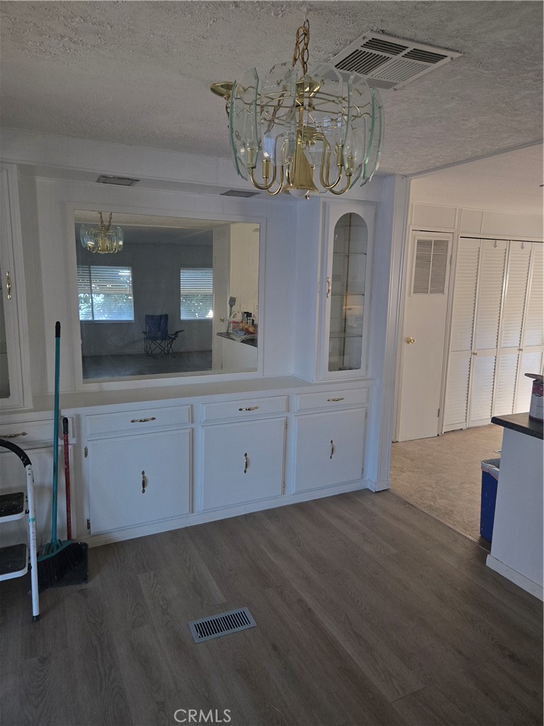 MLS #SW25274835 image #2