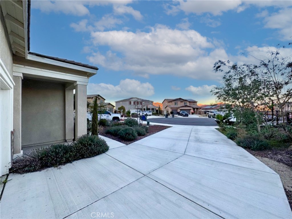 MLS #SW25275063 image #4