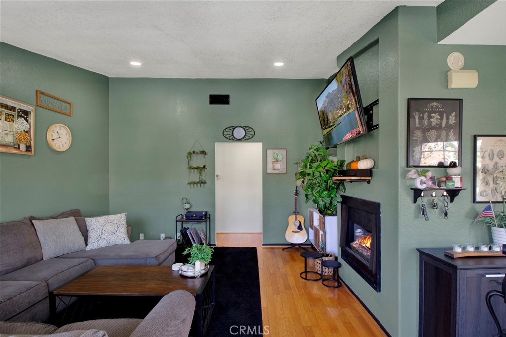 MLS #SW25275352 image #16