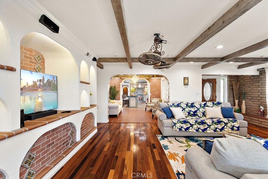 MLS #SW25275797 image #5