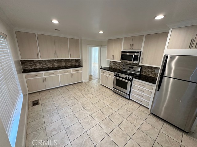 MLS #TR25095209 image #9