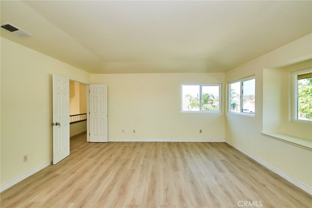 MLS #TR25113477 image #29