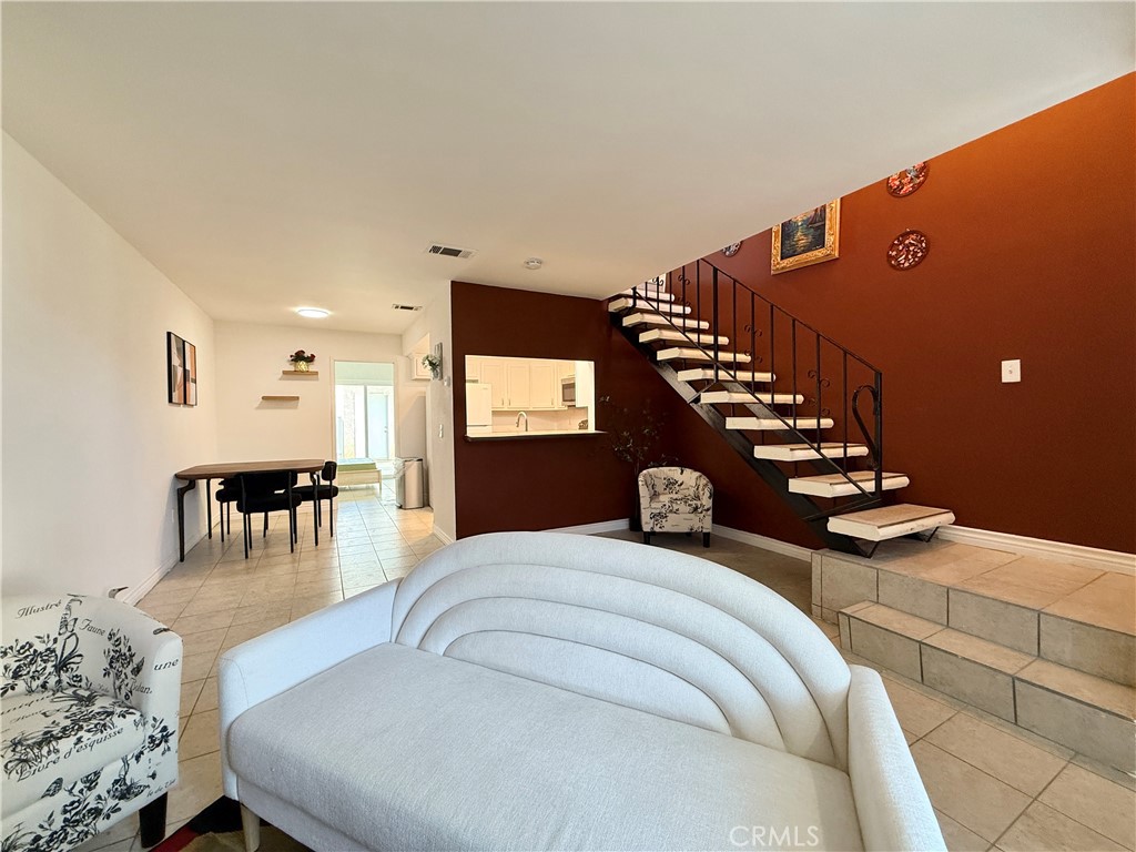 MLS #TR25118355 image #2