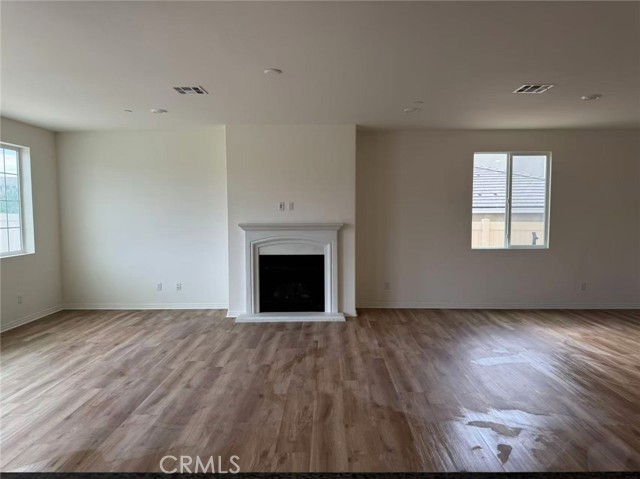 MLS #TR25152368 image #4