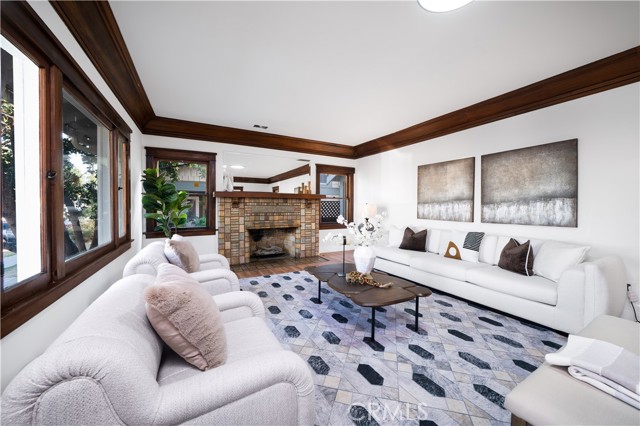 MLS #DW25162594 image #5