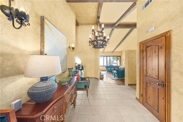 MLS #PV25178860 image #1