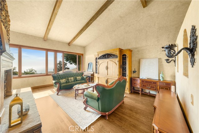 MLS #PV25178860 image #3