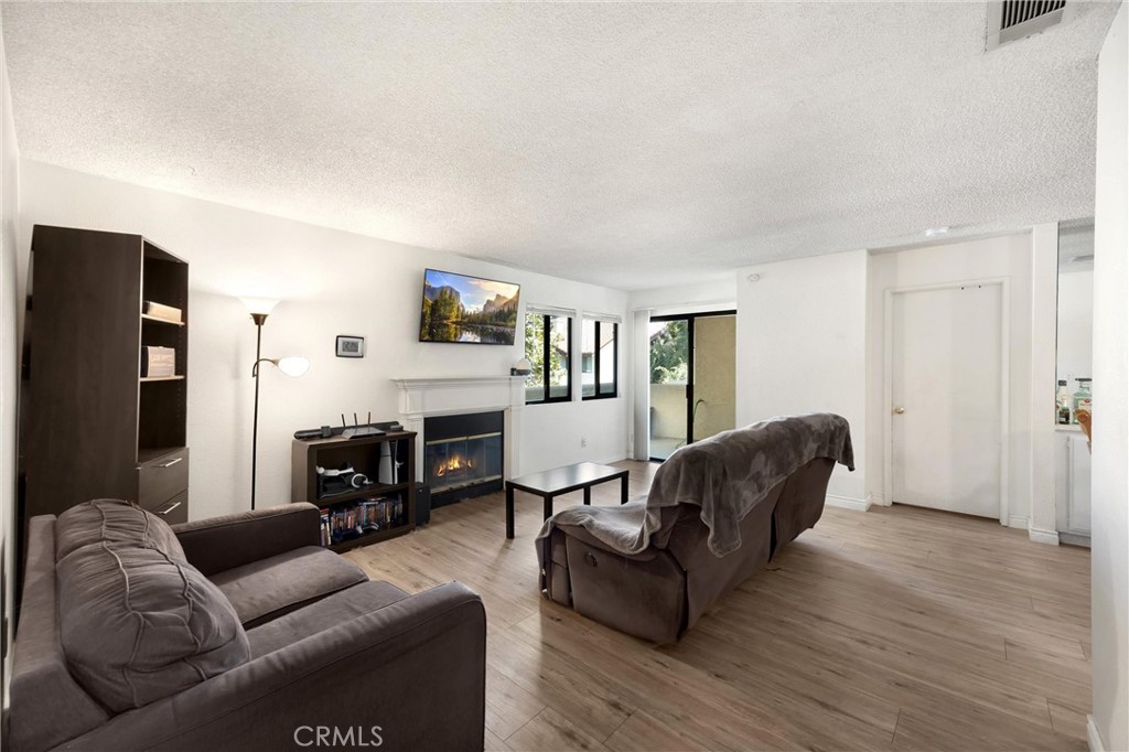 MLS #TR25214368 image #1