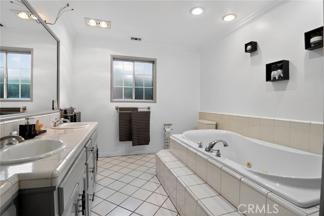 MLS #TR25218271 image #14