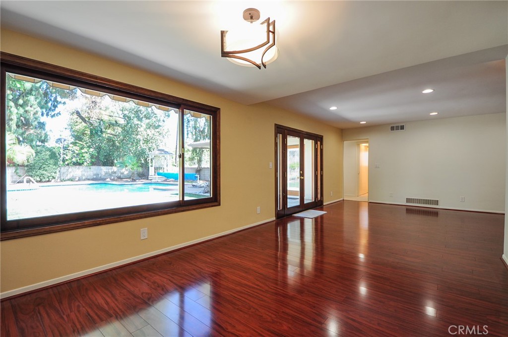 MLS #TR25219012 image #2